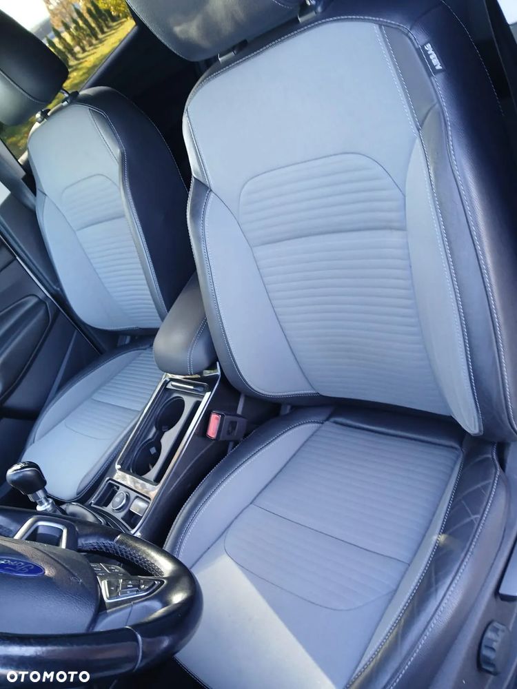 Ford Kuga 2.0 TDCi FWD Trend - 9