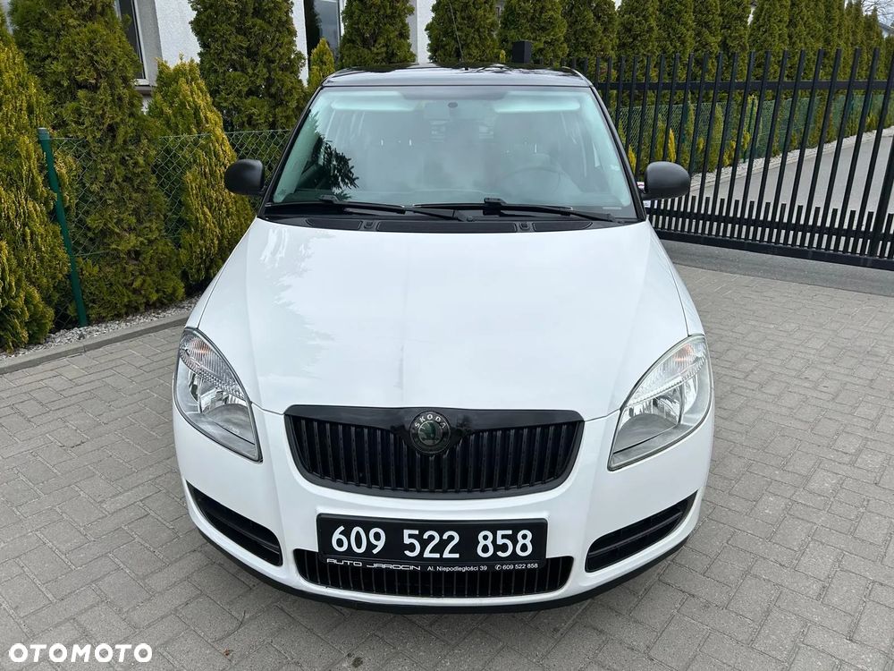Skoda Fabia 1.2 HTP STYLE EDITION - 14