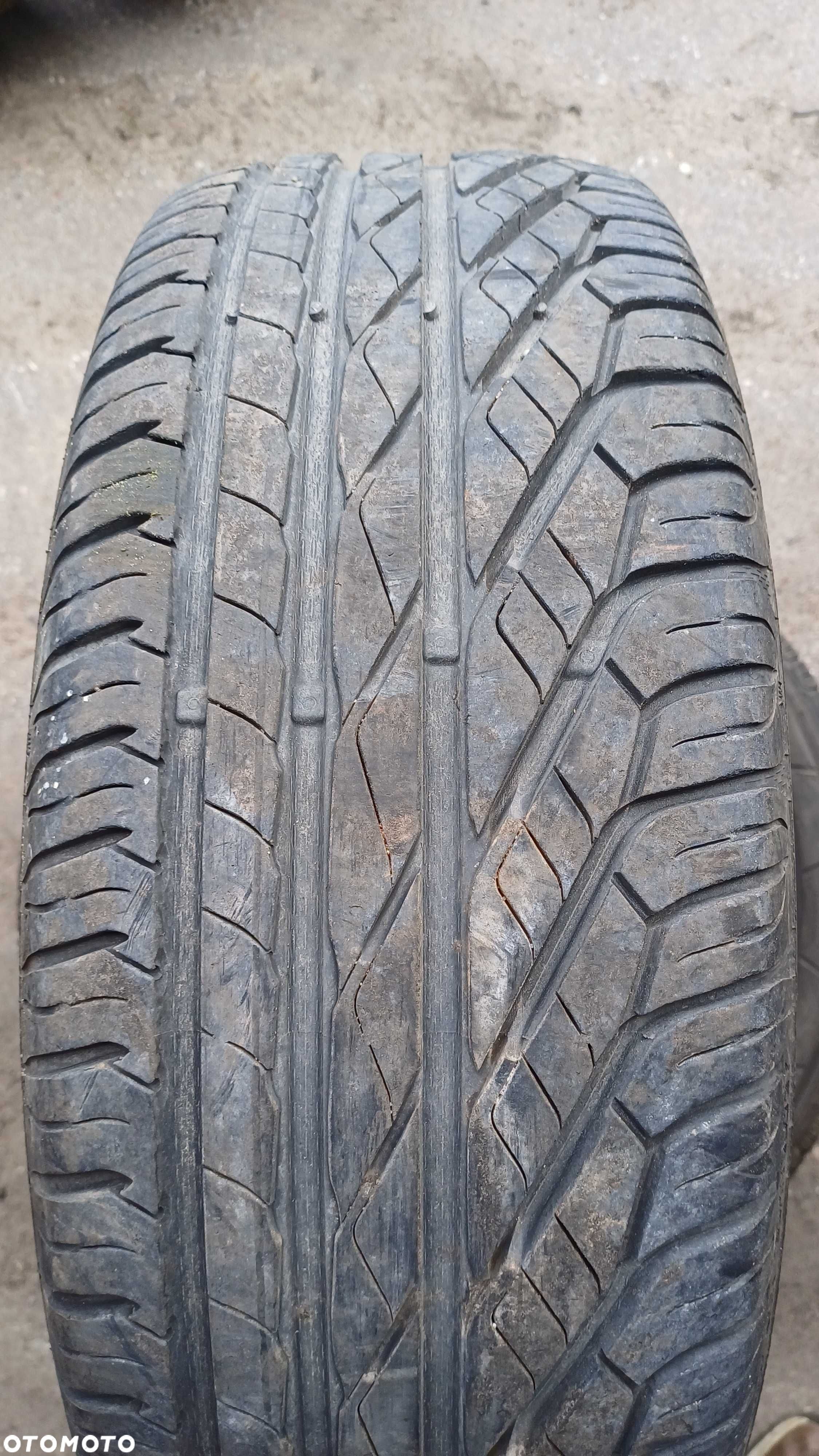 Uniroyal RainExpert 3 215/60 R16 95H 2018r - 1