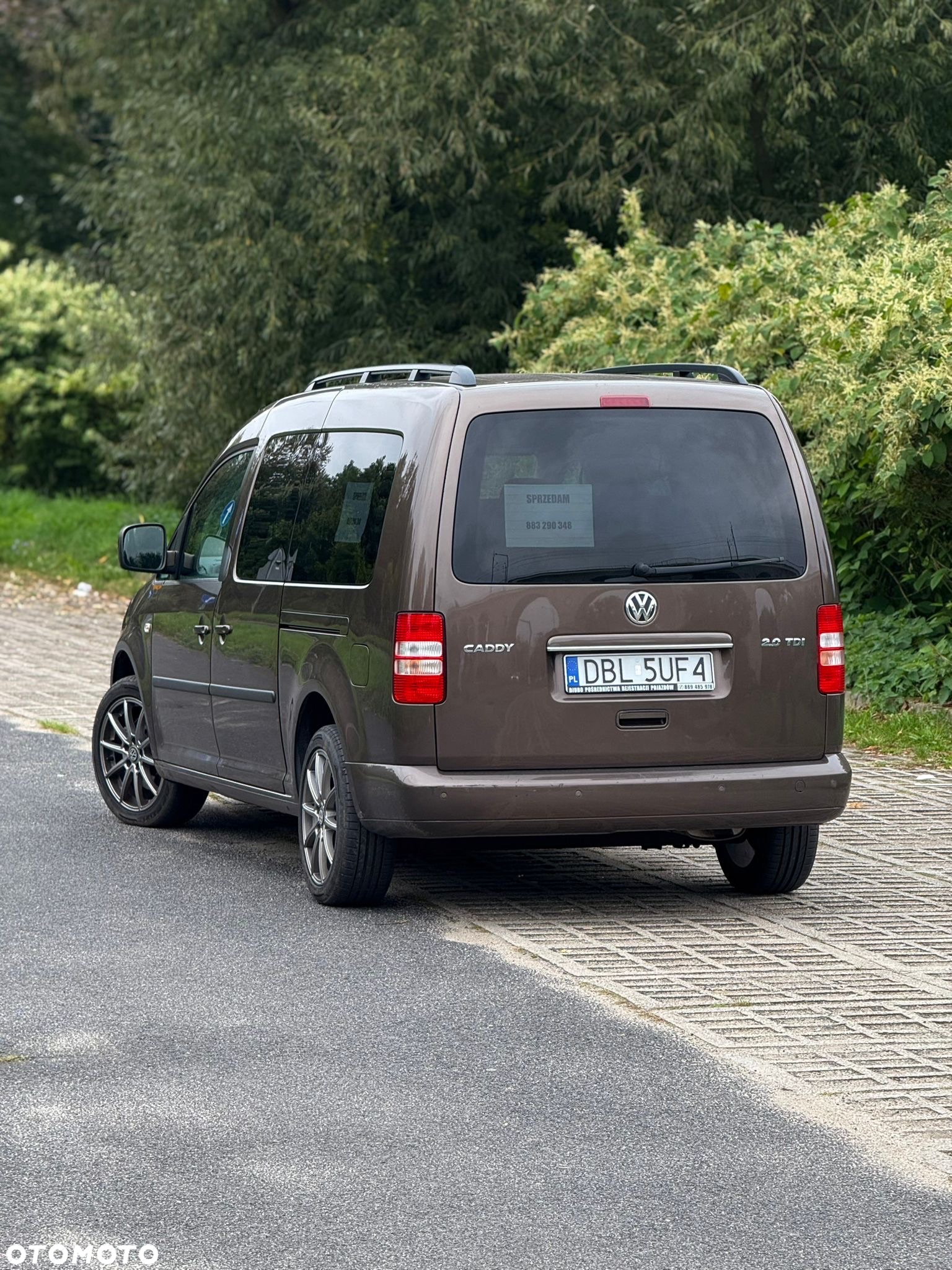 Volkswagen Caddy 2.0 TDI Comfortline - 2