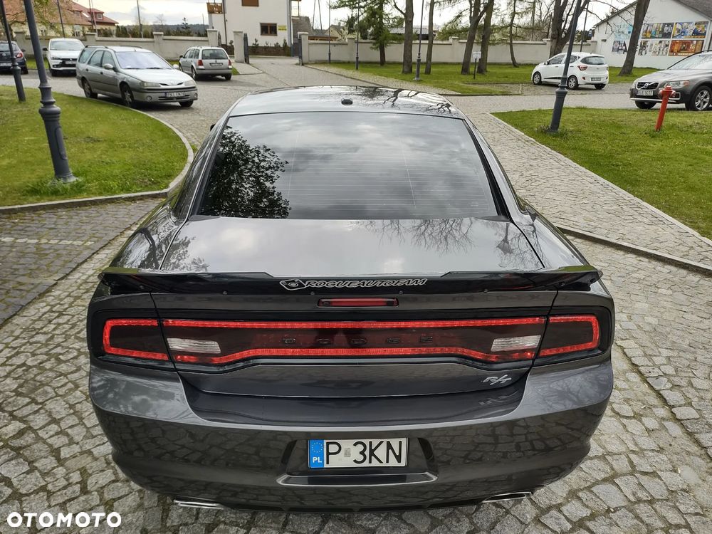 Dodge Charger - 6