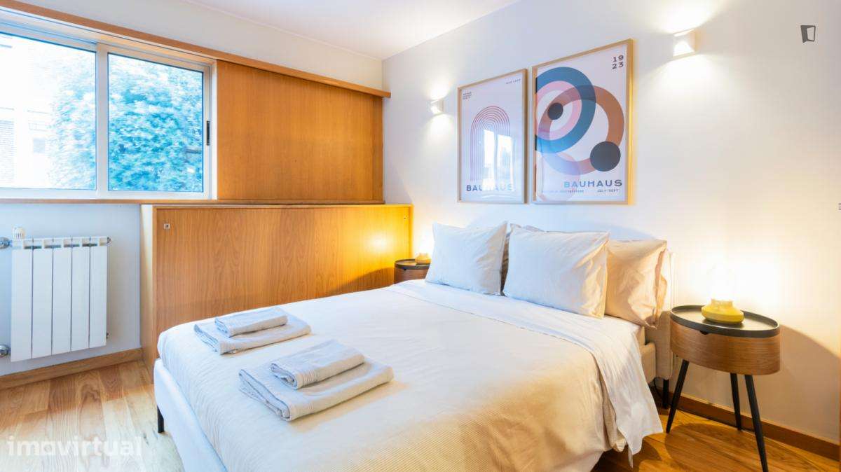 Apartamento com 2 quartos - localizado em Matosinhos Porto - Grande imagem: 2/36