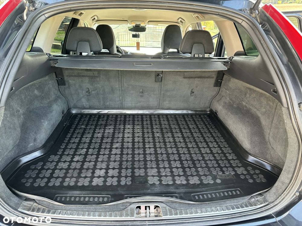 Volvo XC 60 D3 Momentum - 18