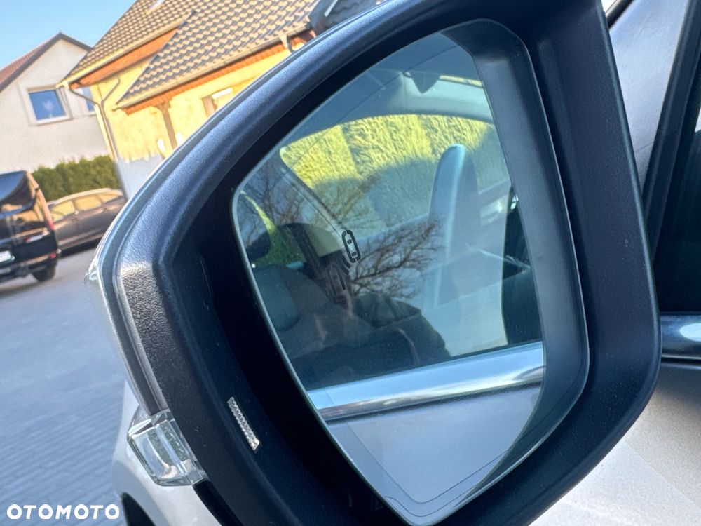 Skoda Octavia 1.6 TDI Premium Edition - 29