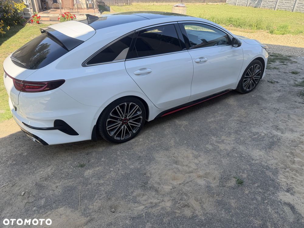 Kia ProCeed - 3