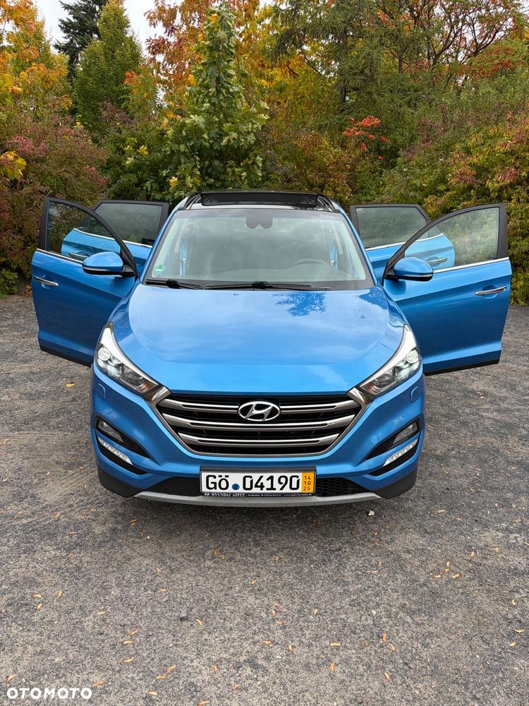 Hyundai Tucson 2.0 CRDI 4WD Automatik Premium - 39