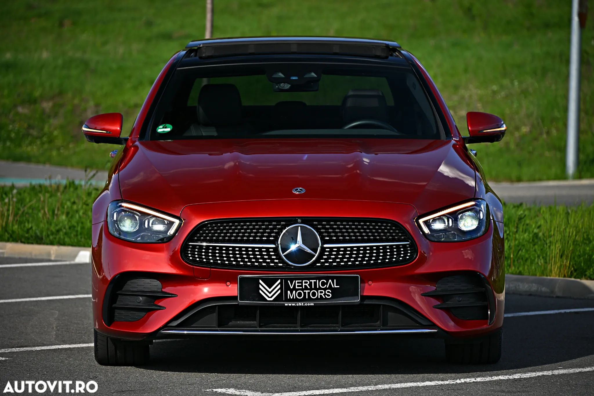 Mercedes-Benz E 300 de T 9G-TRONIC AMG Line - 1