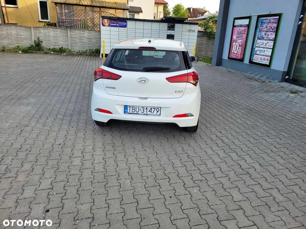 Hyundai i20 1.1 CRDi BlueDrive Comfort - 10