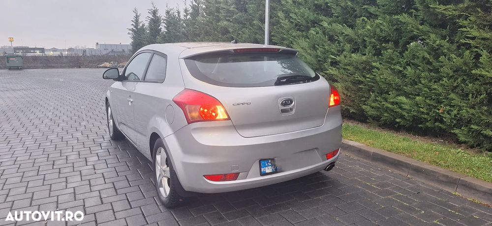 Kia Pro Ceed Cee'd 1.4 GSL BEST - 4