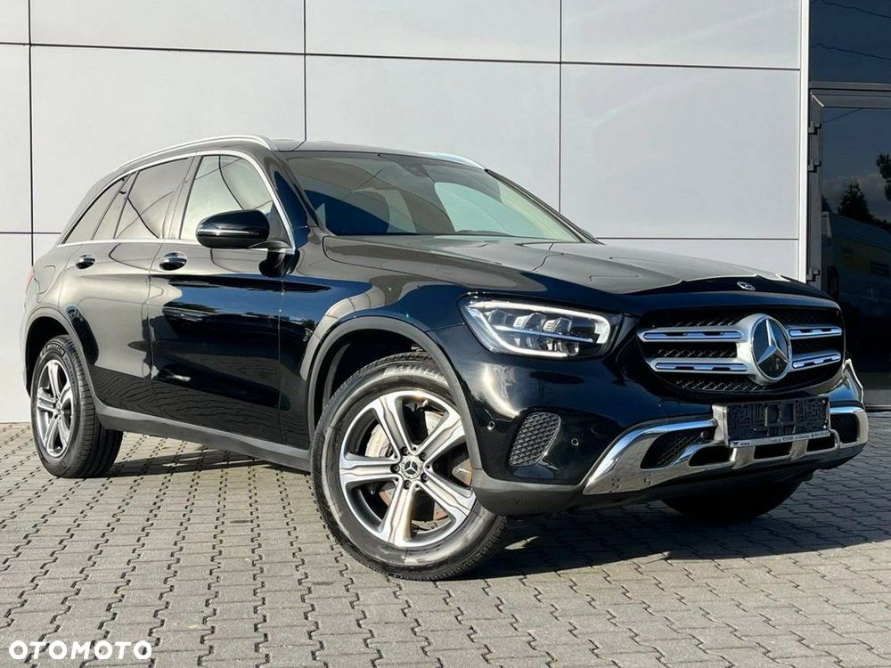 Mercedes-Benz GLC 300 e 4-Matic Avantgarde - 6
