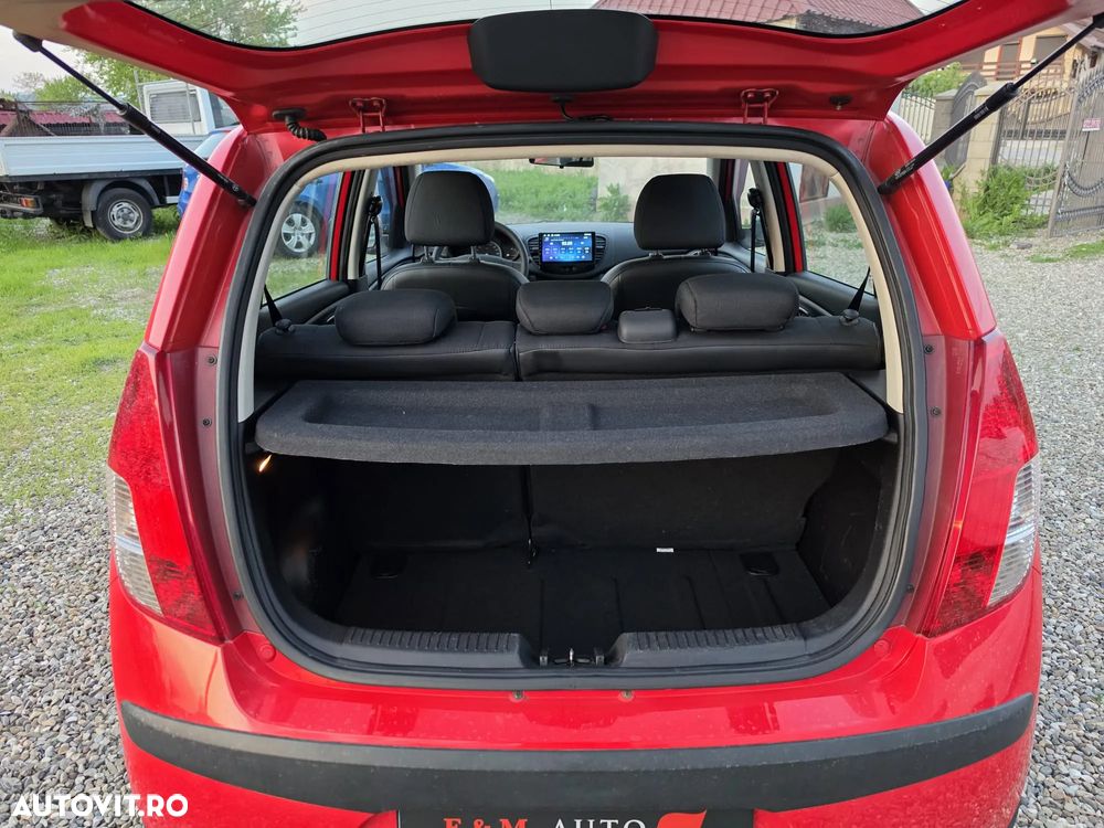 Hyundai i10 1.1 Edition Plus - 11