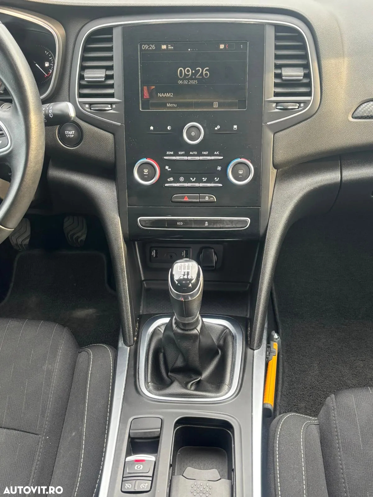 Renault Megane ENERGY dCi 110 LIMITED - 13
