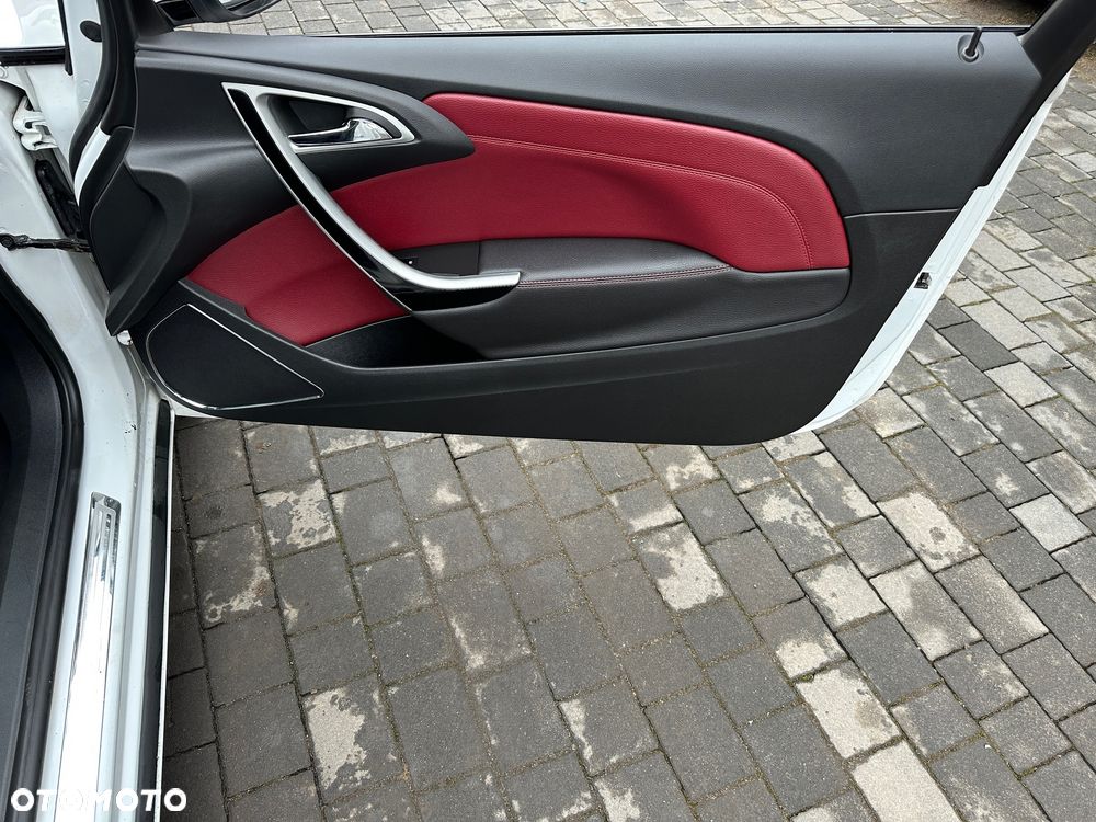 Opel Astra - 25