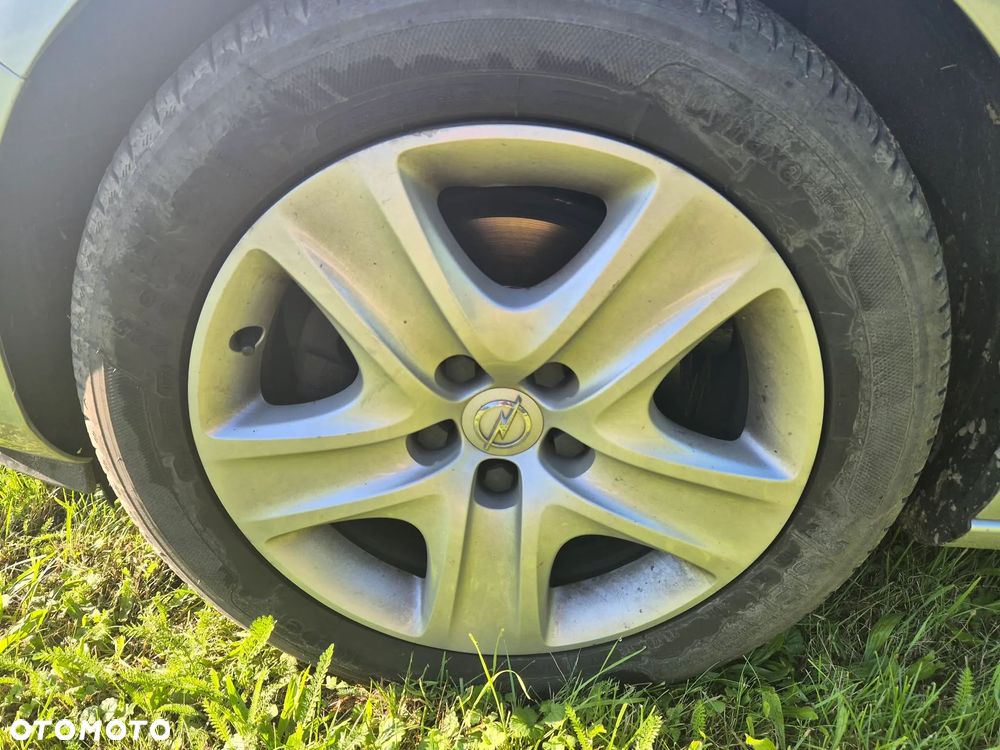 Opel Astra 1.6 T Sport - 9