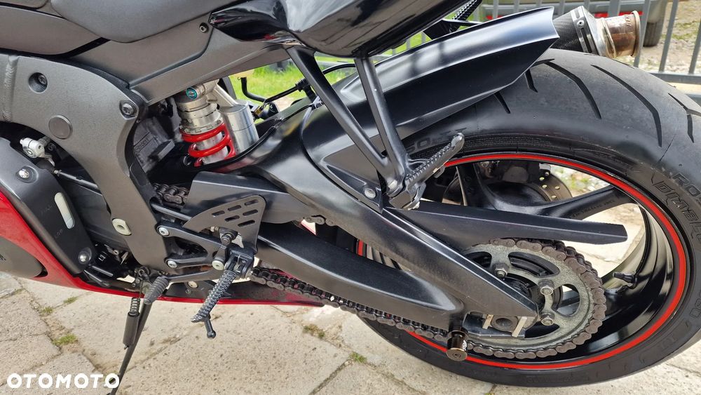 Yamaha R6 - 10