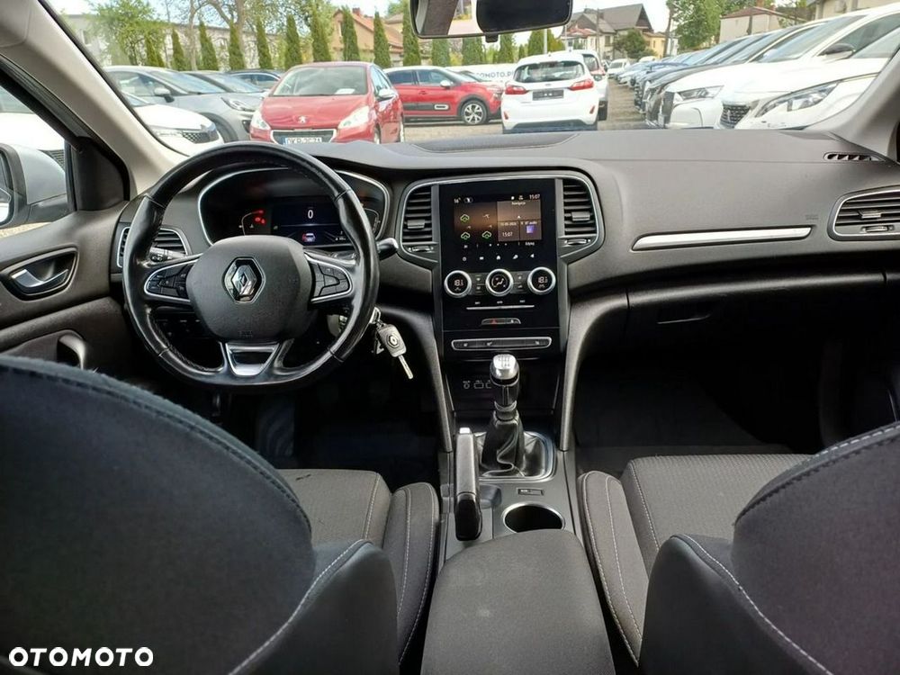 Renault Megane BLUE dCi 115 EQUILIBRE - 23