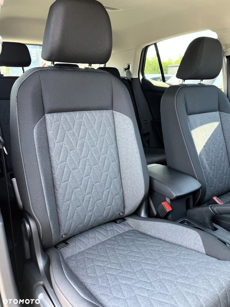 Volkswagen T-Cross 1.0 TSI Life Plus - 38