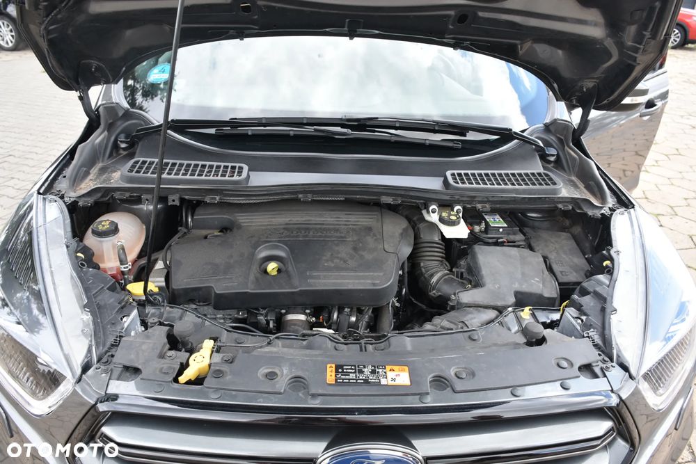 Ford Kuga 2.0 TDCi 4x4 ST-Line - 22