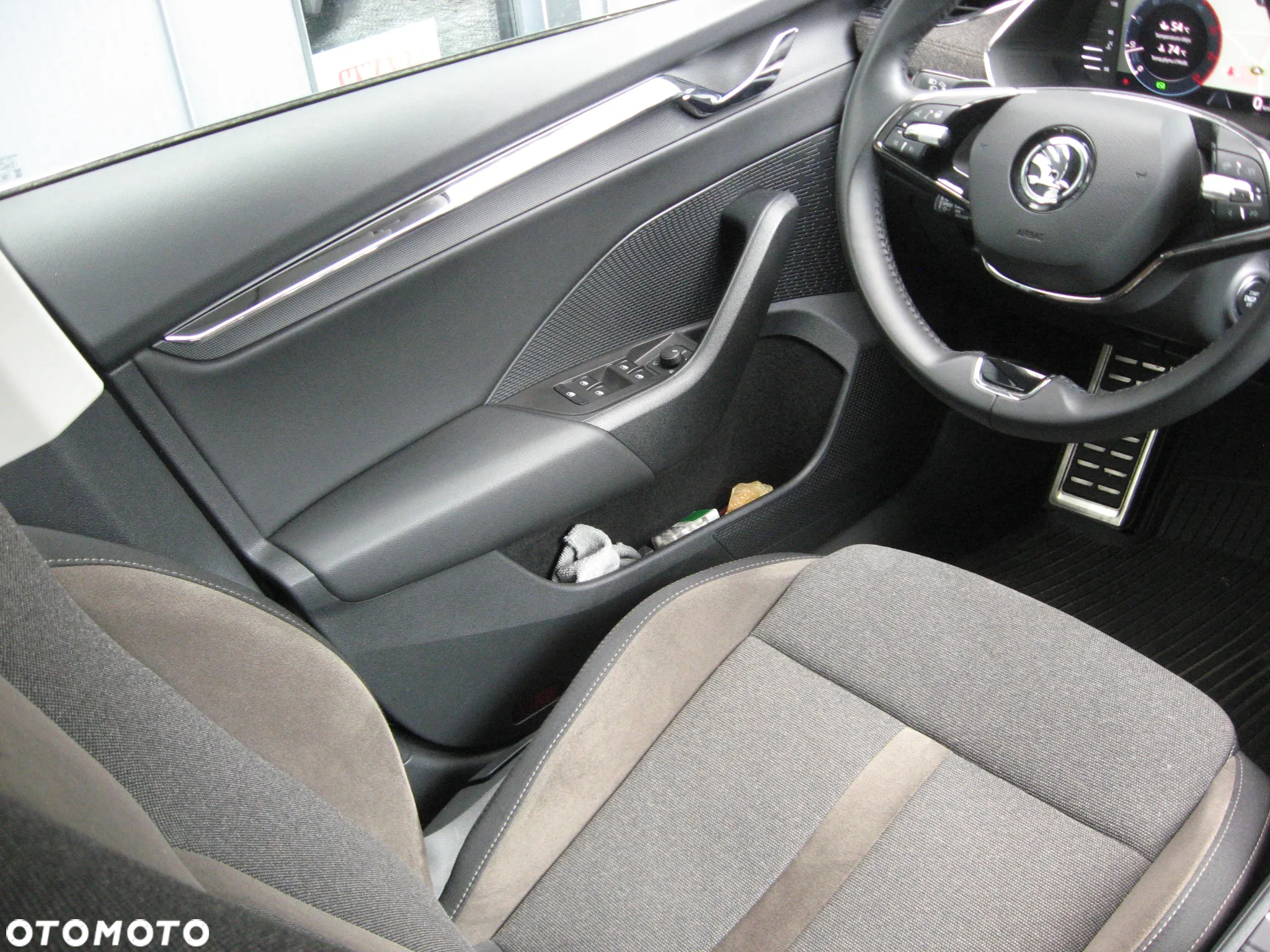 Skoda Octavia 2.0 TDI 4x4 Scout DSG - 11