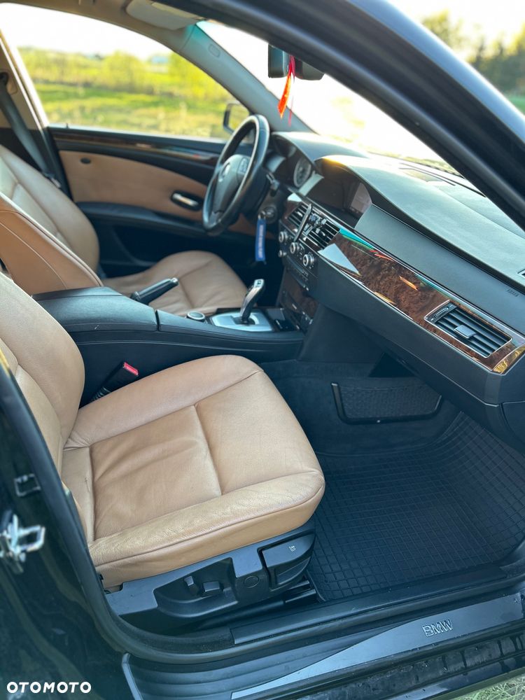 BMW Seria 5 - 16