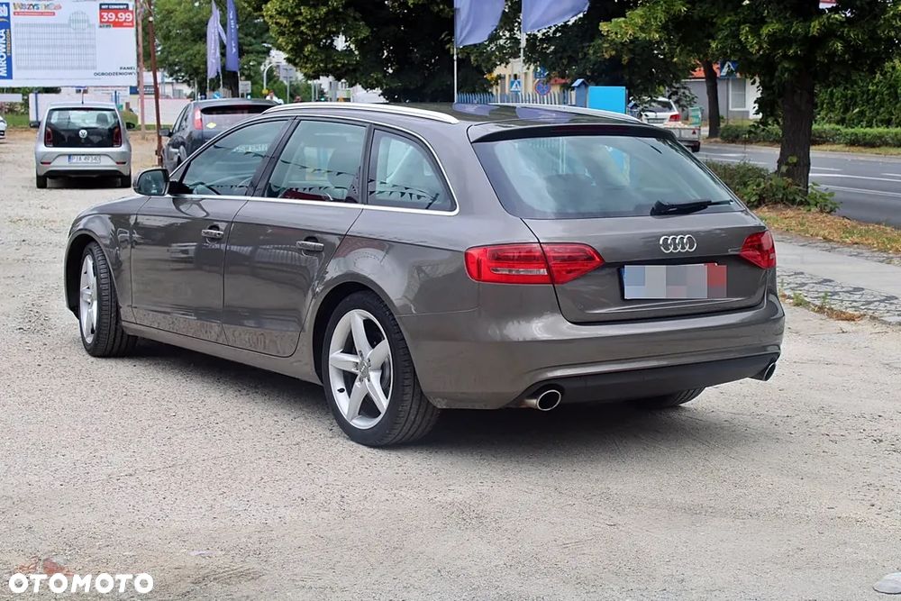 Audi A4 Avant - 8