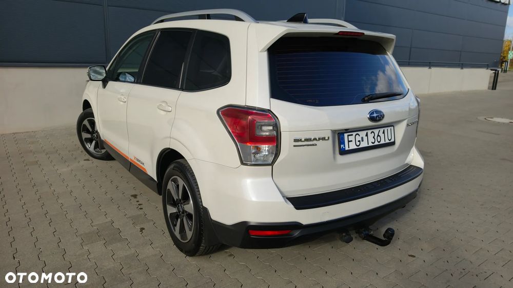Subaru Forester 2018 photo 4