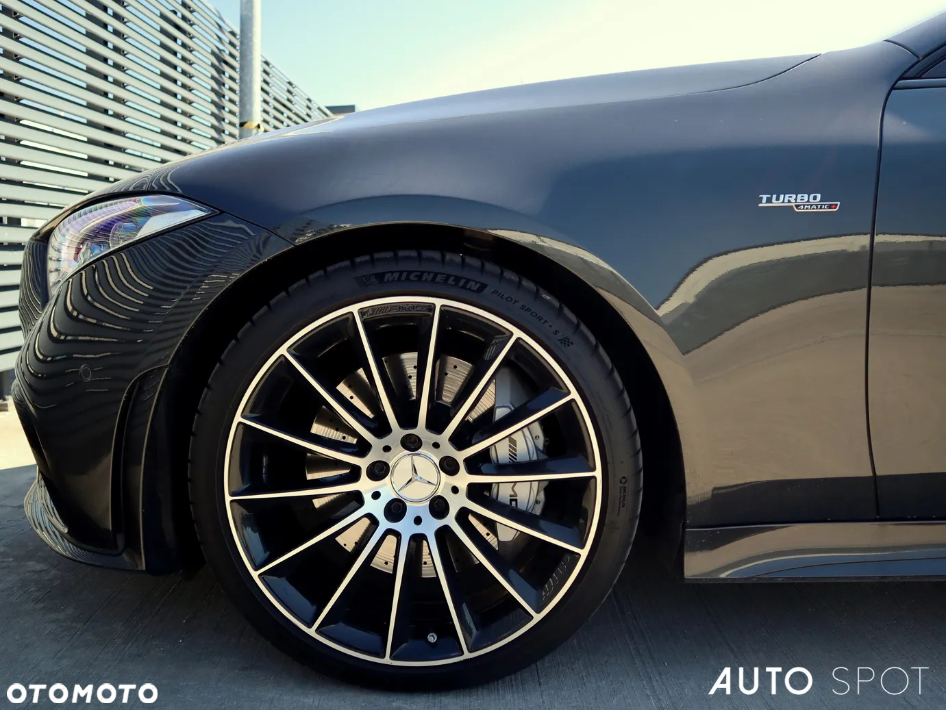 Mercedes-Benz CLS - 3