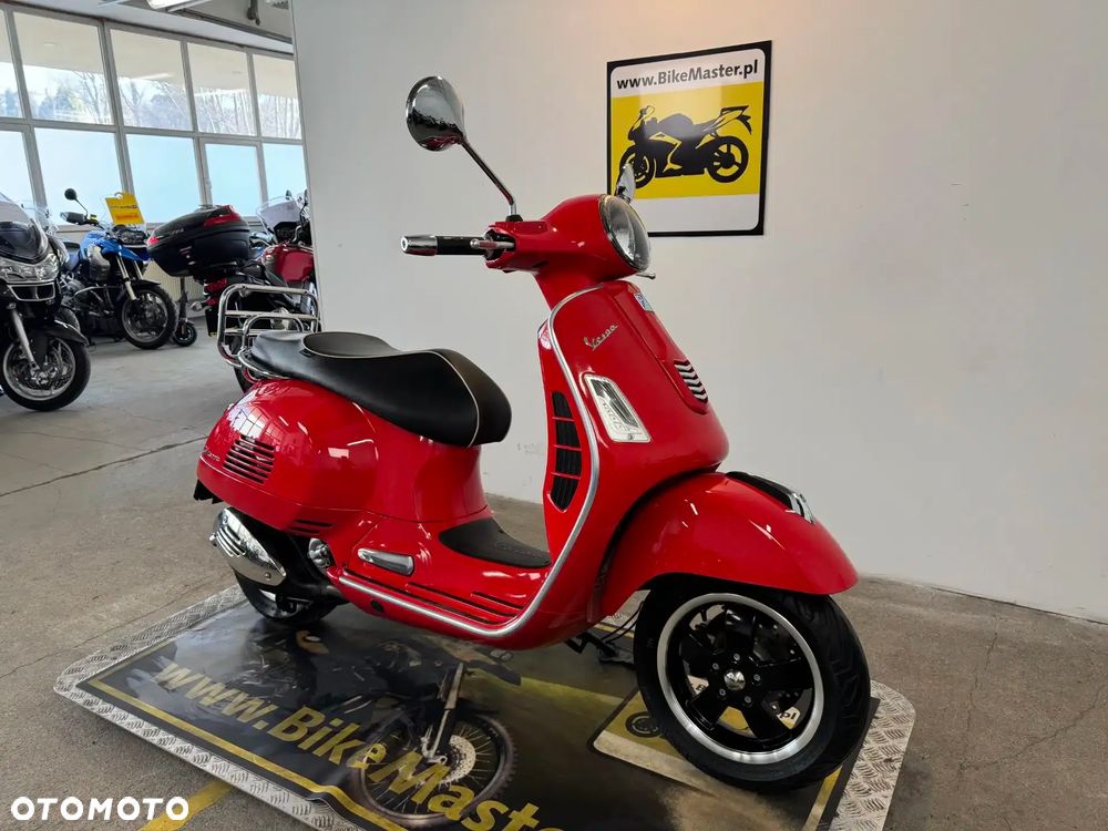 Piaggio Vespa - 3