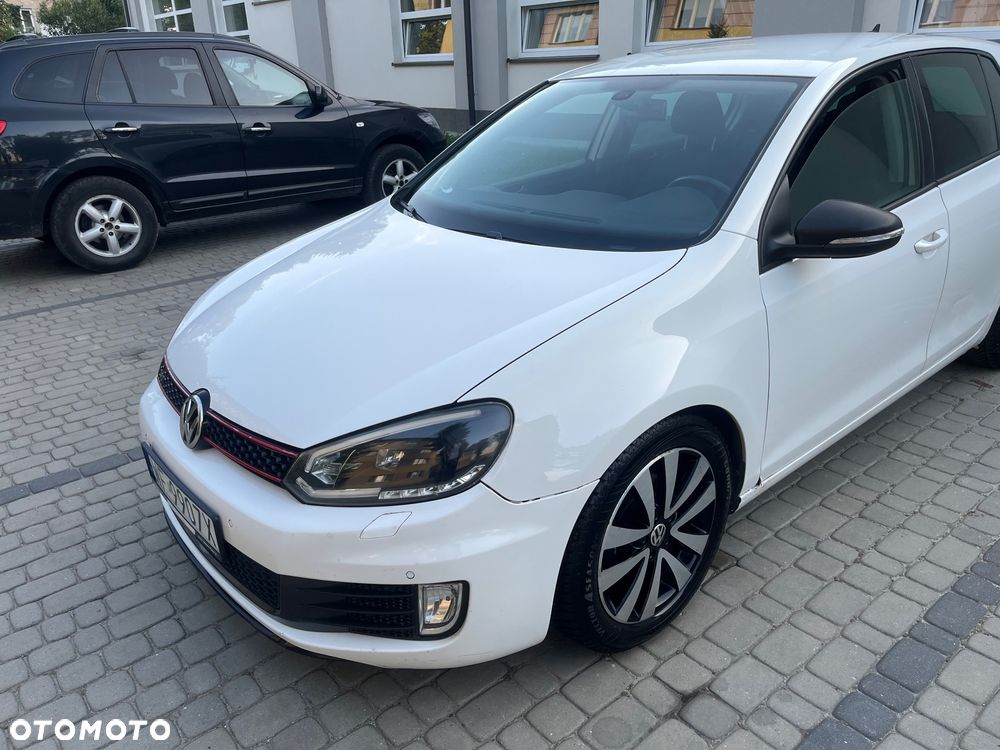 Volkswagen Golf 2.0 TDI Highline - 11