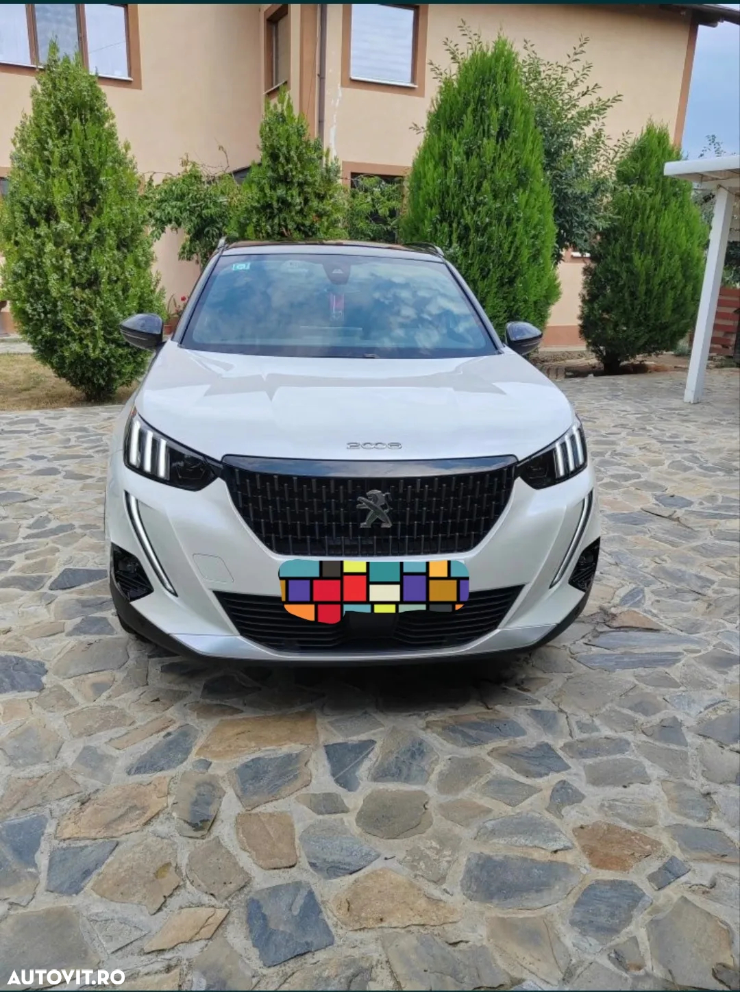 Peugeot 2008 1.2 L PureTech STT EAT8 GT Line - 2