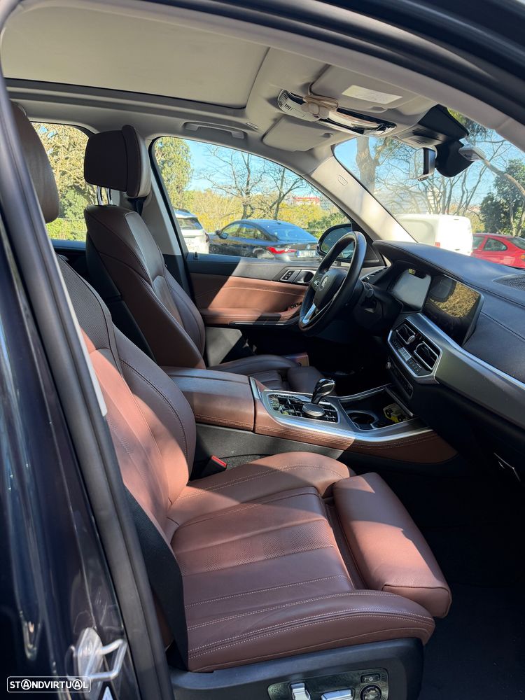 BMW X5 xDrive45e - 17