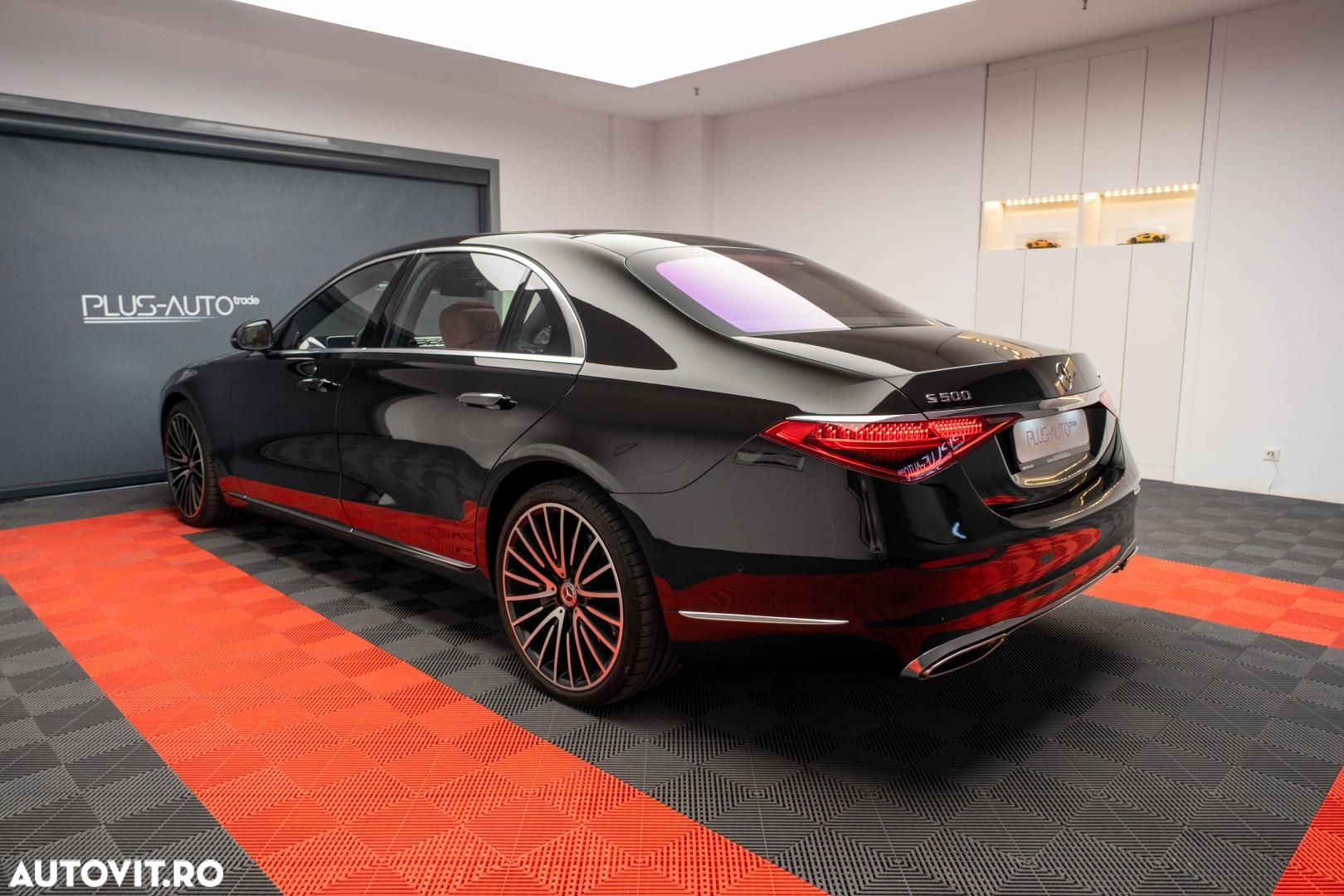 Mercedes-Benz S - 6