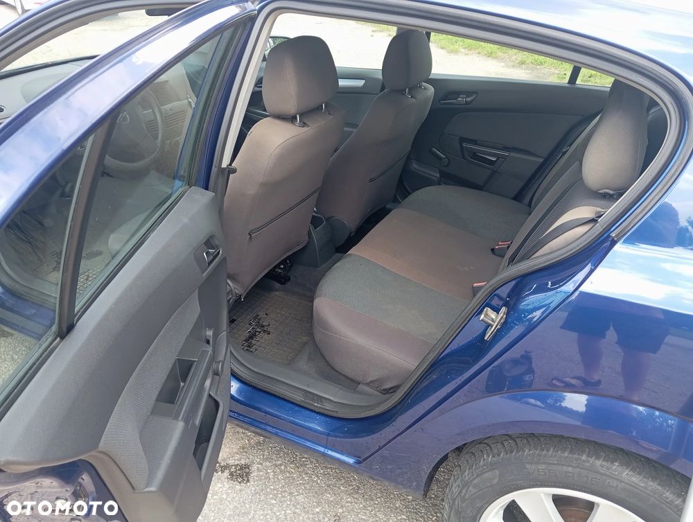 Opel Astra - 10