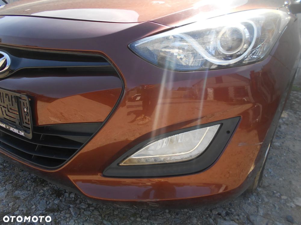 HYUNDAI I30 II LIFT HATCHBACK HATCHBACK 1.4 CRDI 2013R KOD LAKIERU U8N SILNIK SKRZYNIA BIEGOW MANUALNA 6 BIEGOWA MASKA LAMPA LUSTERKO ZDERZAK PAS PRZEDNI BLOTNIK ZAWIESZENIE CZESCI - 6