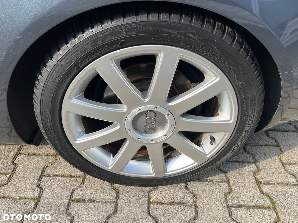 Audi A6 Avant 2.4 Quattro - 10