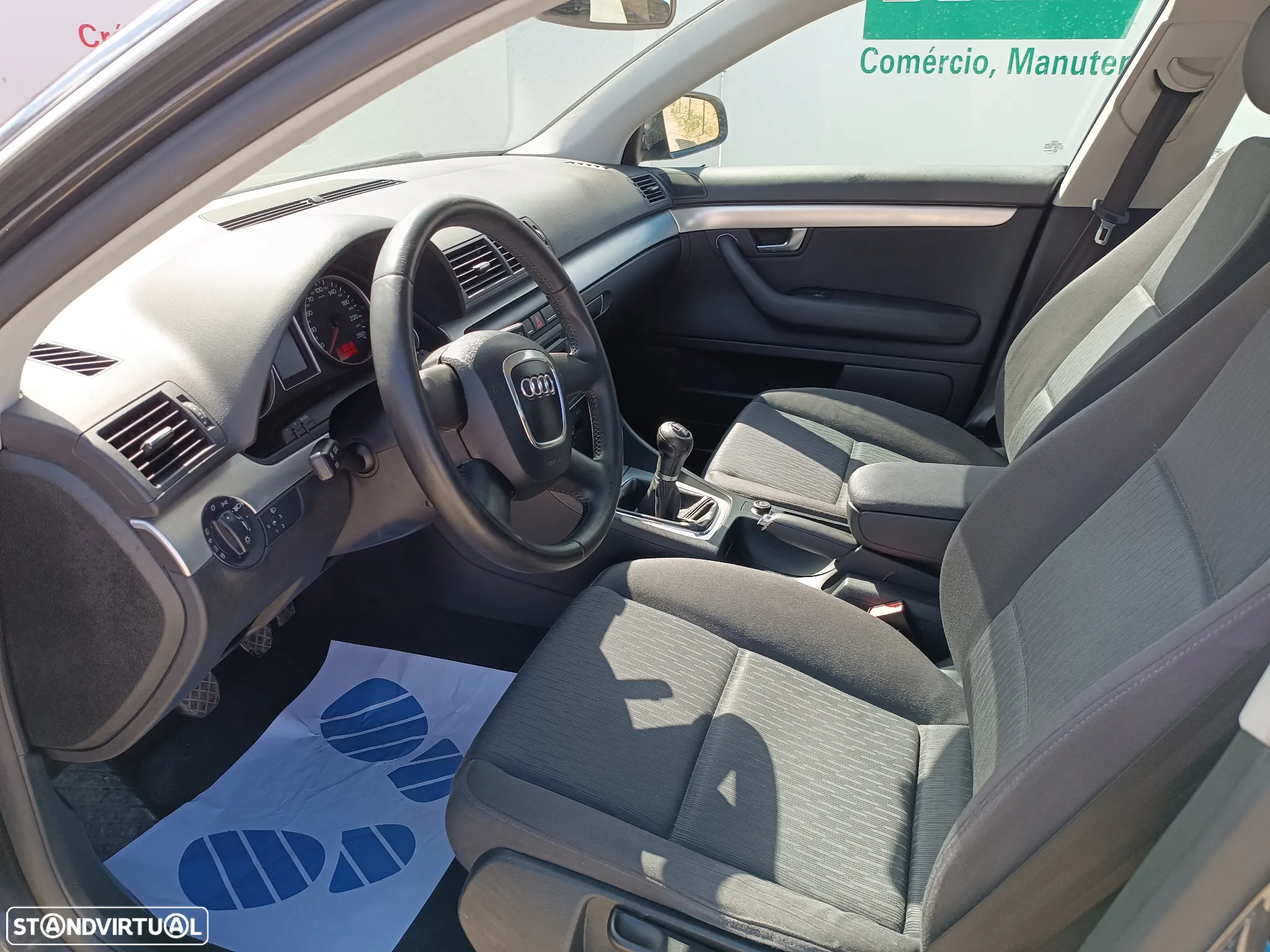 Audi A4 2.0 TDI exclusive - 14