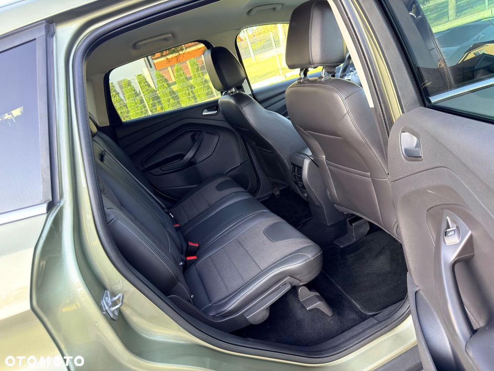 Ford Kuga 2.0 TDCi 4x4 Trend - 24