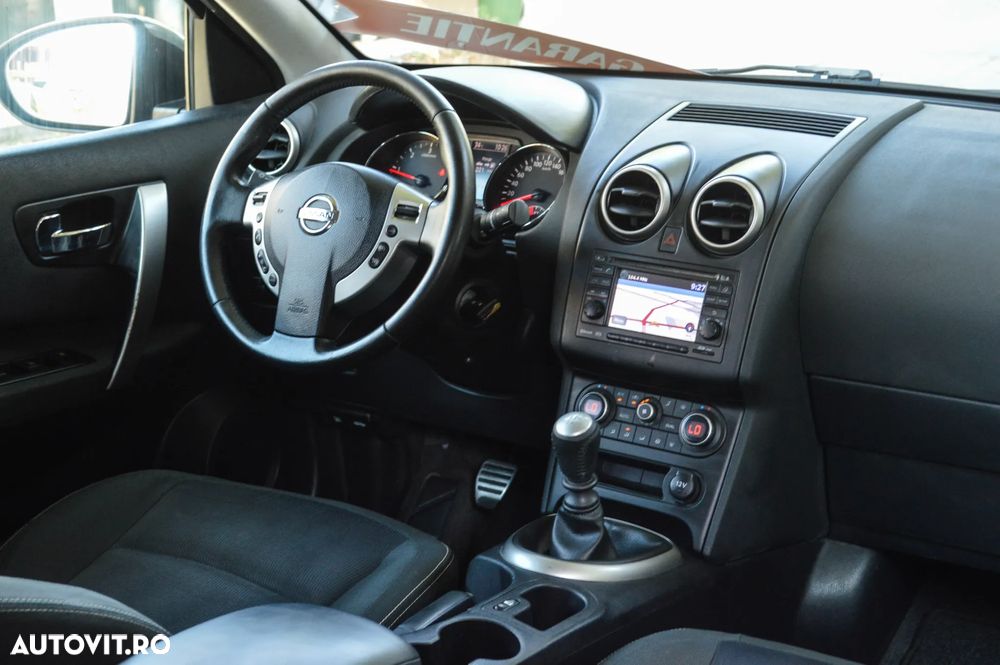 Nissan Qashqai 1.5 DCI Start/Stop N-Connecta - 23