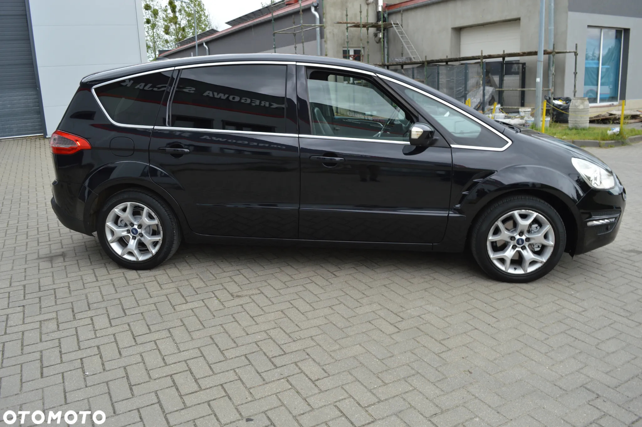 Ford S-Max 2.0 TDCi Titanium - 12