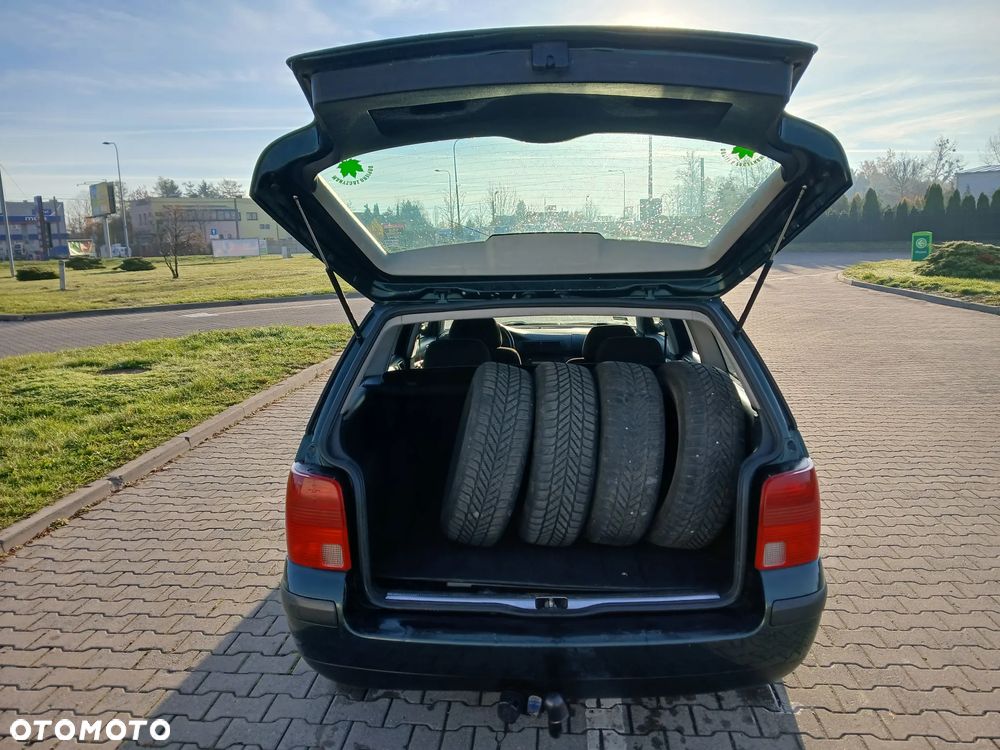 Volkswagen Passat 1.9 TDI - 9