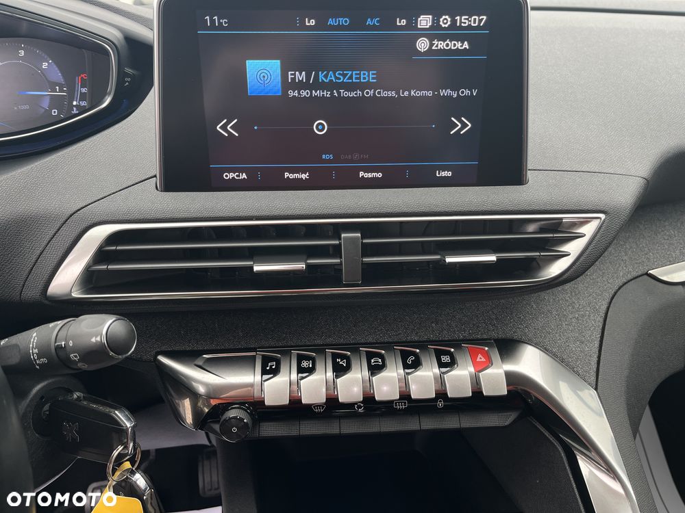 Peugeot 5008 1.5 BlueHDi Allure S&S EAT8 - 17