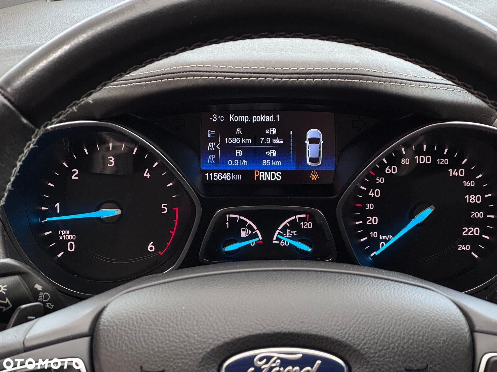 Ford Kuga Vignale 2.0 TDCi AWD - 16