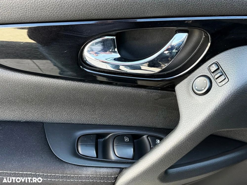 Nissan Qashqai 1.6 DCI 4 x 4 DPF Start/Stop 360 - 27