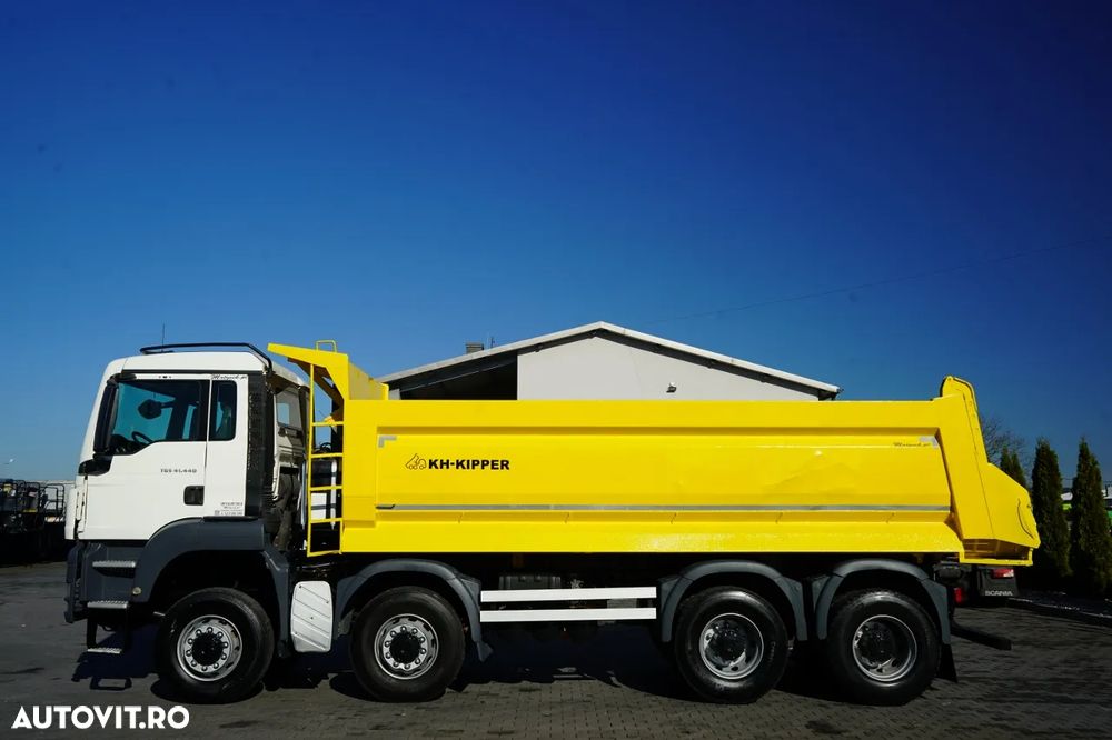 MAN TGS 41.440 / 8x8 / AUTOBASCULANTĂ CU BASCULARE PE SPATE - 5,9 M / CUTIE DE VITEZE MANUALĂ / - 10