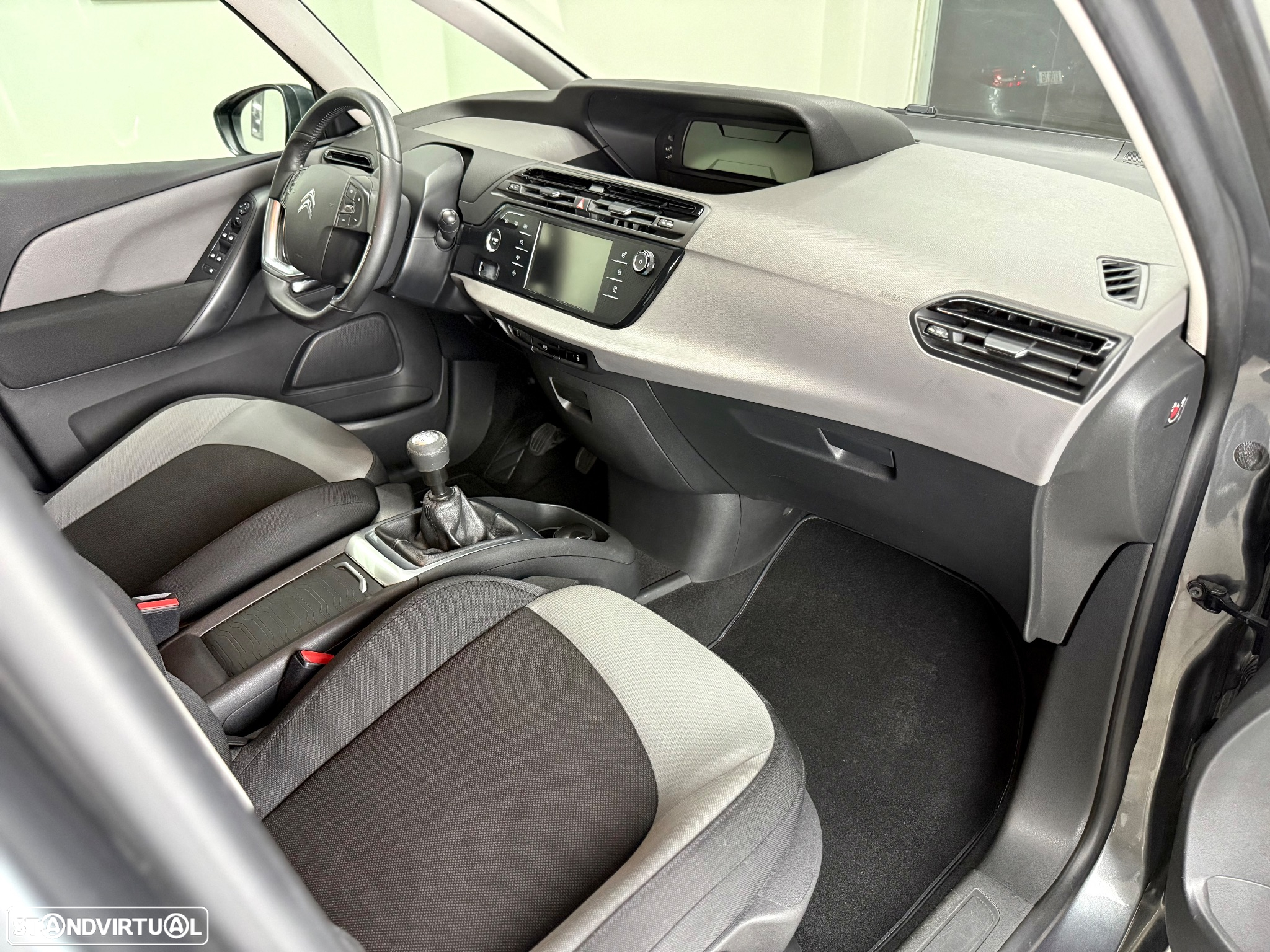 Citroën C4 Grand Picasso 1.6 e-HDi Collection - 23
