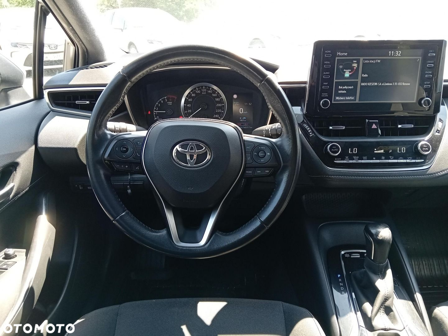 Toyota Corolla - 10