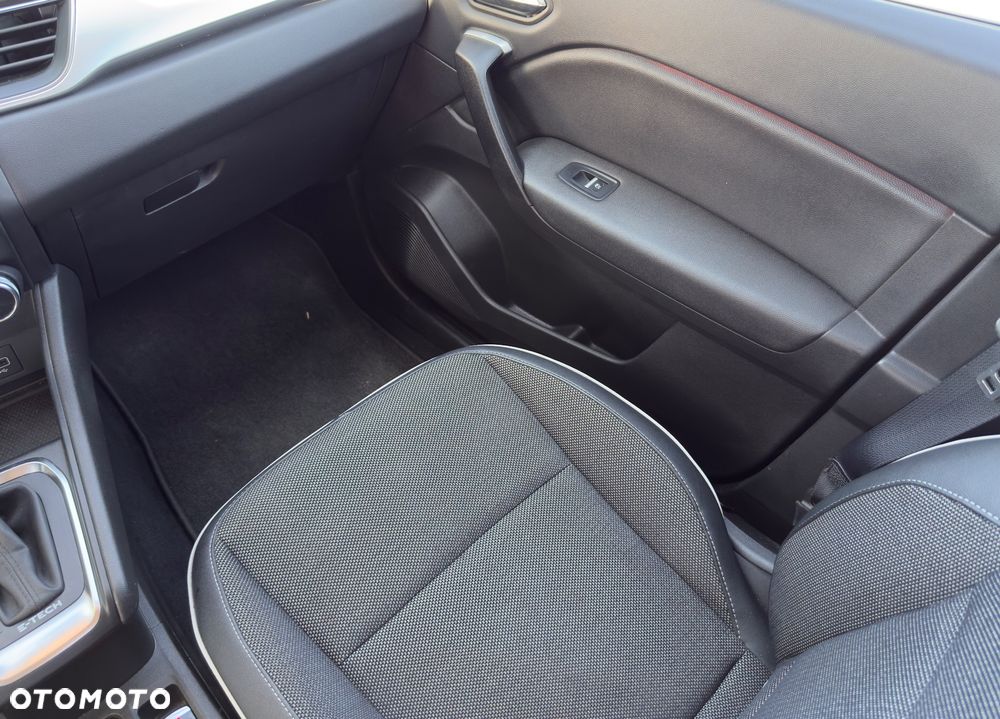 Renault Captur TCe 140 EDC GPF INTENS - 10