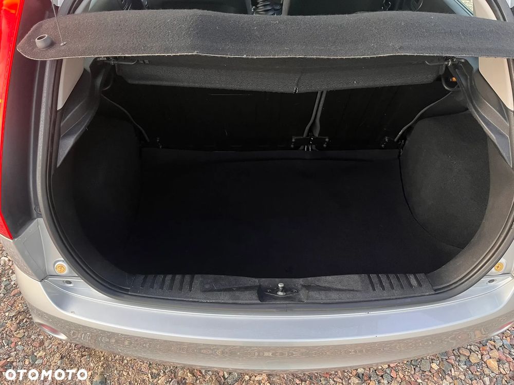 Ford Fiesta 1.4 Connection - 15