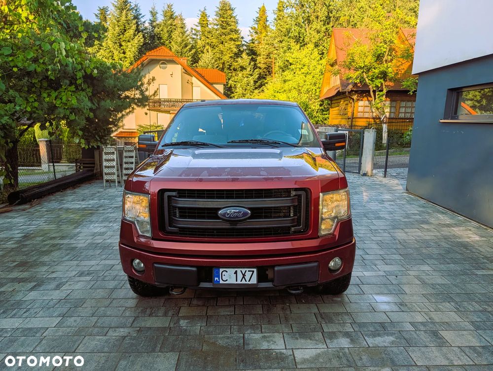 Ford F150 - 4
