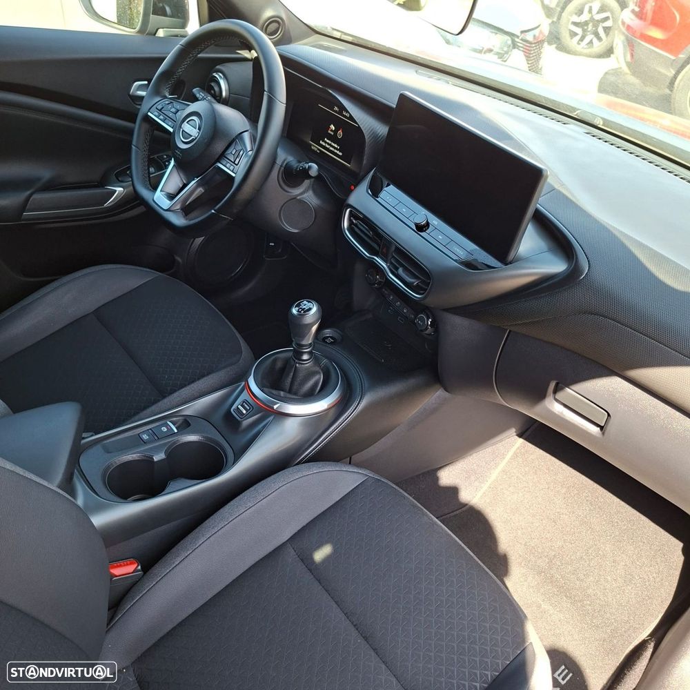 Nissan Juke 1.0 DIG-T N-Connecta - 28